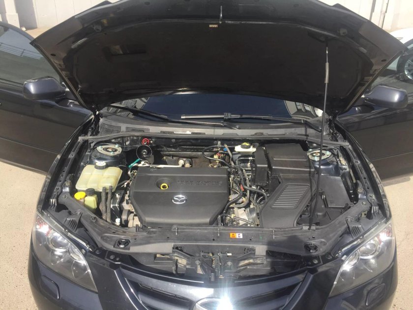 Мазда 3 2008 под капотом