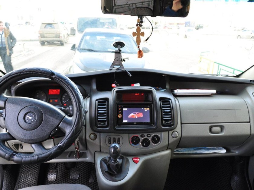 Renault Trafic 2007 салон