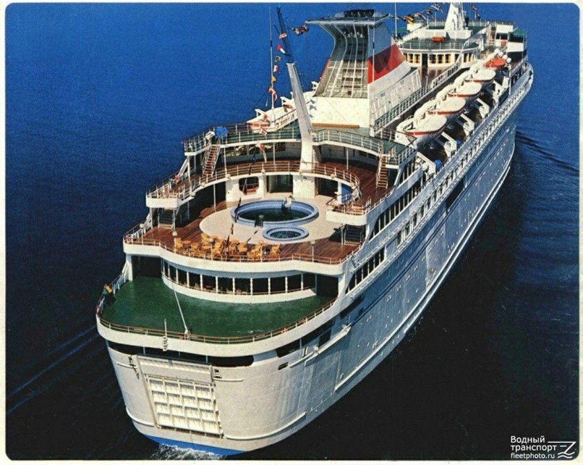 Теплоход Аджария ЧМП