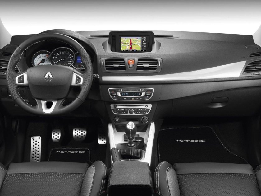 Рено Меган 3 хэтчбек салон