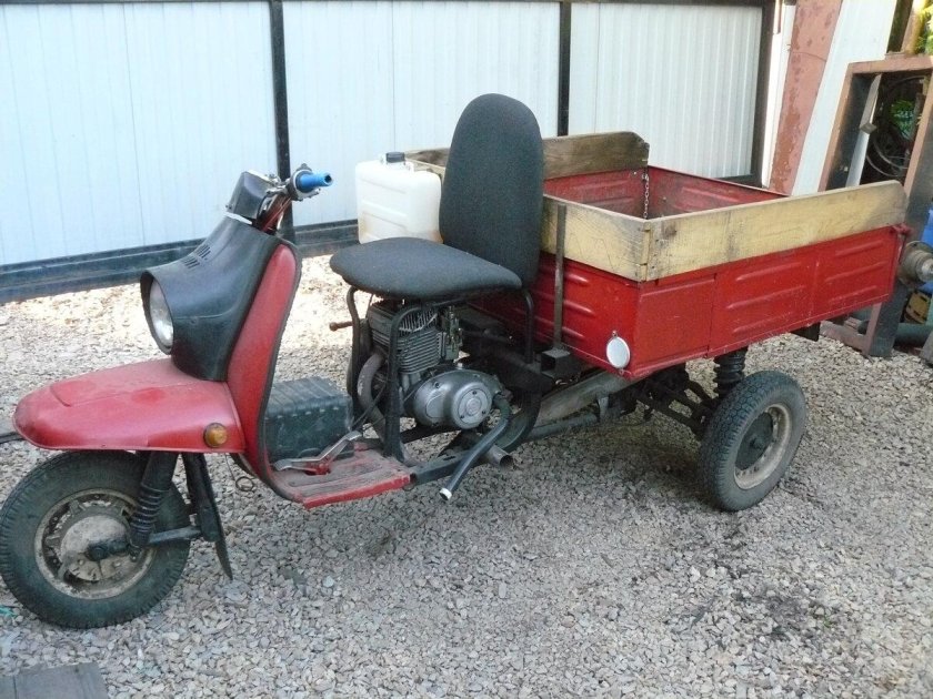 Мотороллер муравей