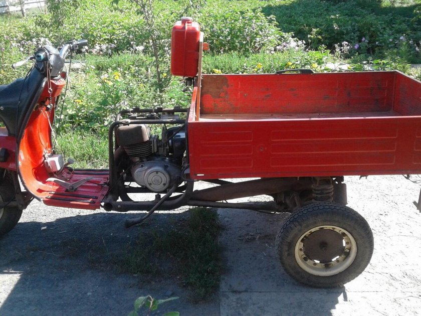 Муравей 3 мотороллер