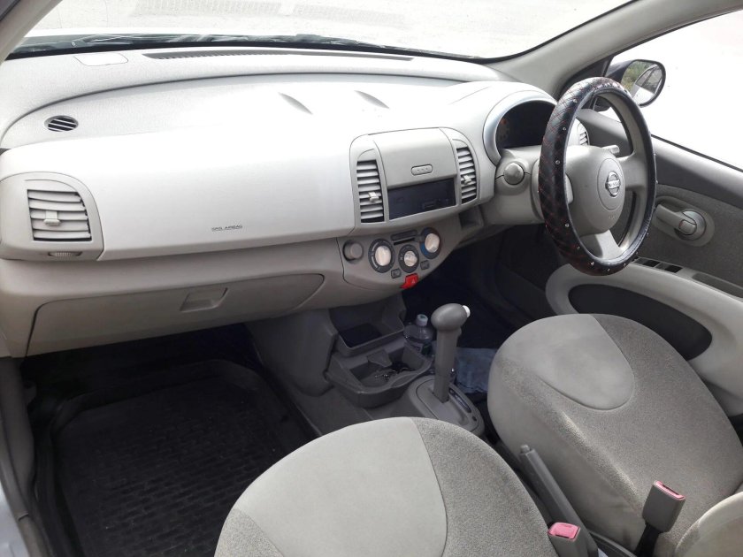Nissan March k12 салон