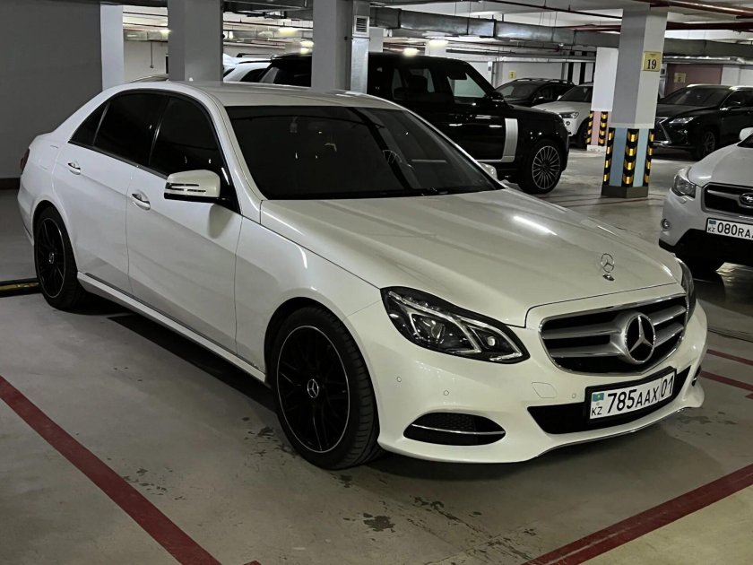 Мерседес е300 2013