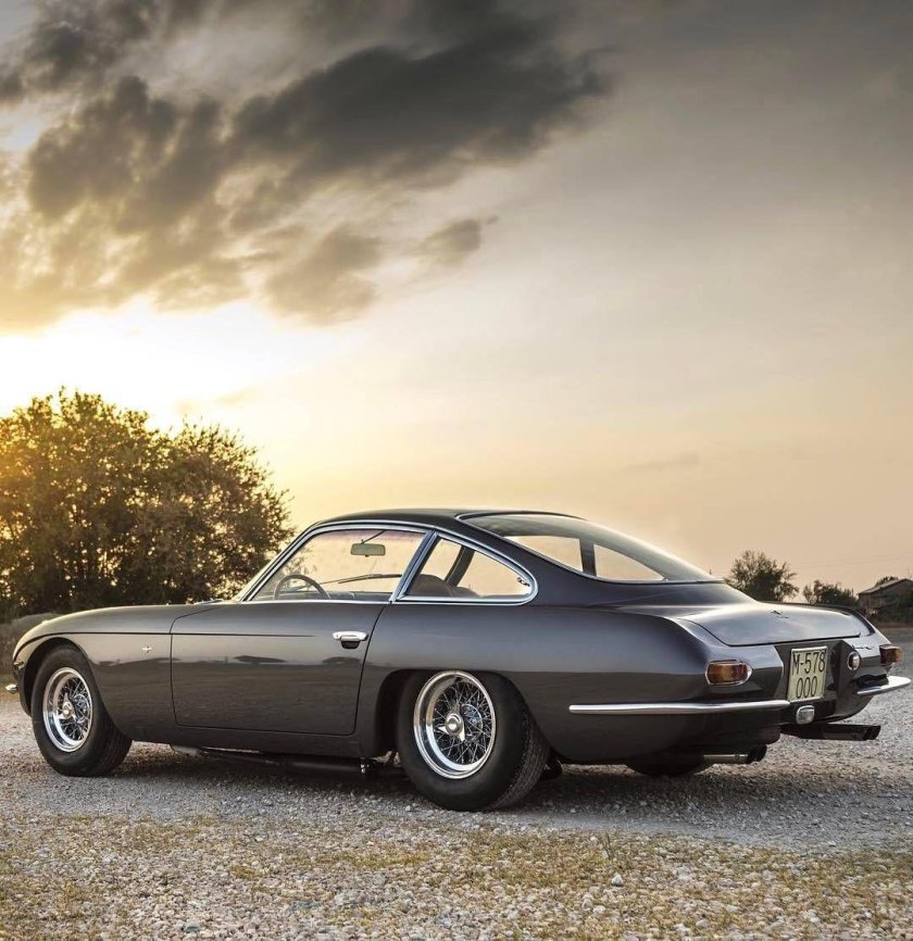 Lamborghini 400 gt. 1966