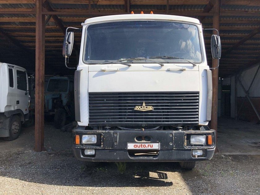 МАЗ 533603 бортовой
