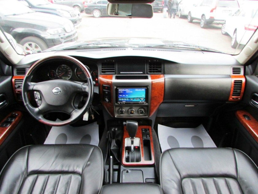 Nissan Patrol 2008