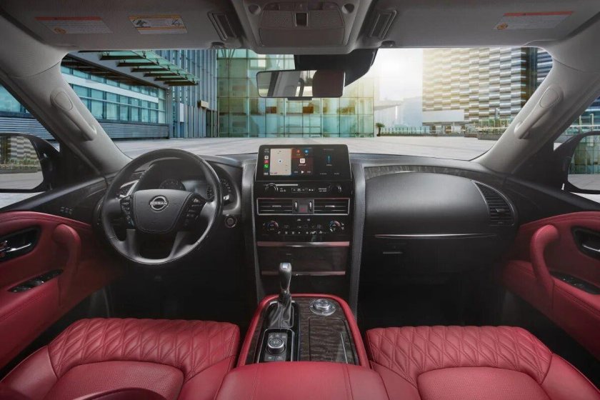 Nissan Patrol Nismo 2022 салон