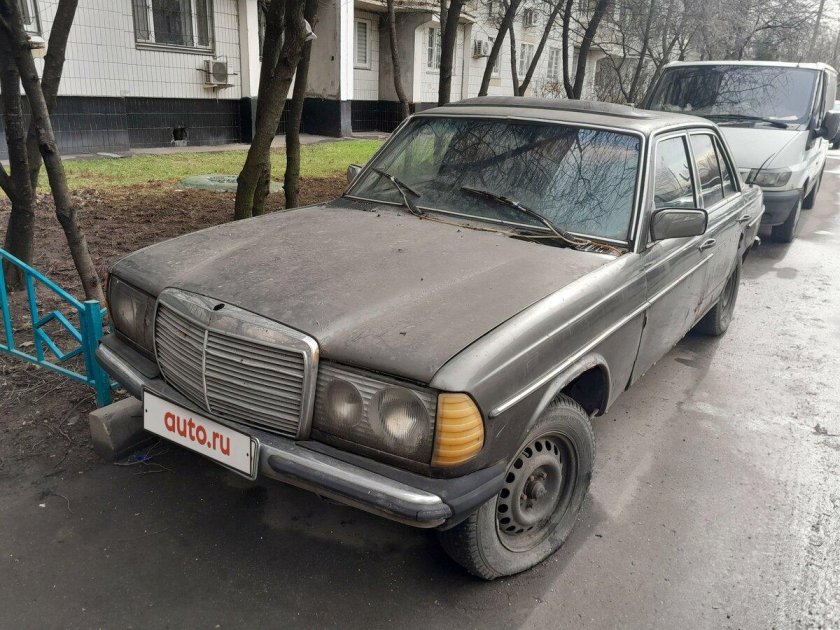 Даймлер Бенц 1981