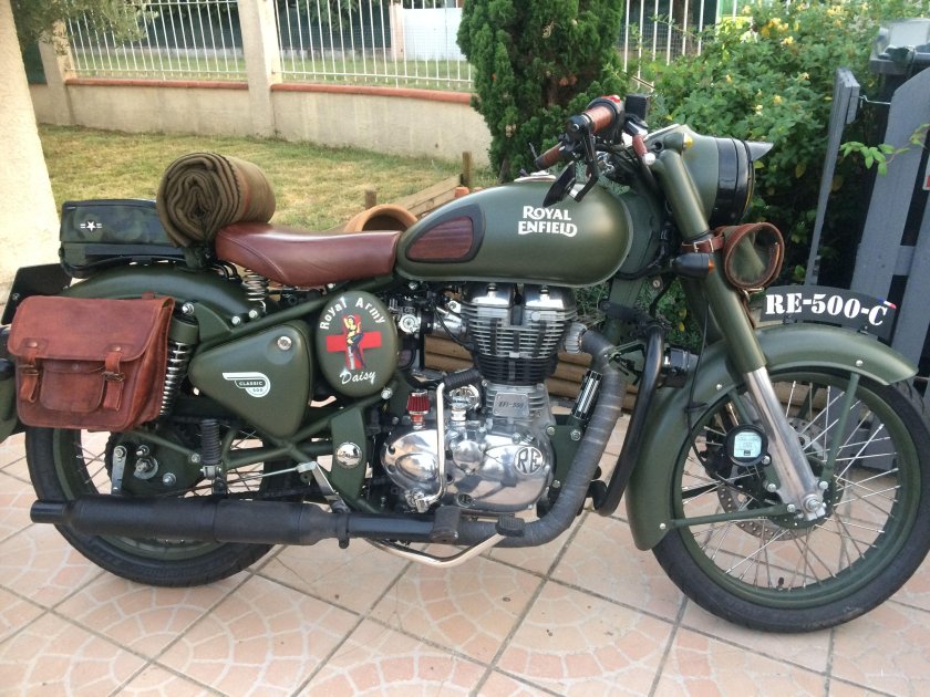 Роял Энфилд мотоцикл