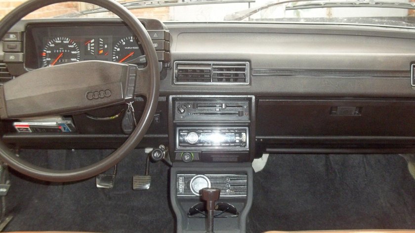 Audi 80 b2 салон