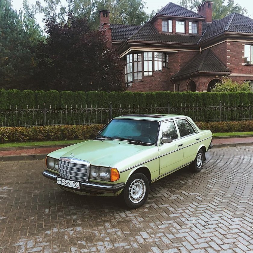 Мерседес w123 зеленый