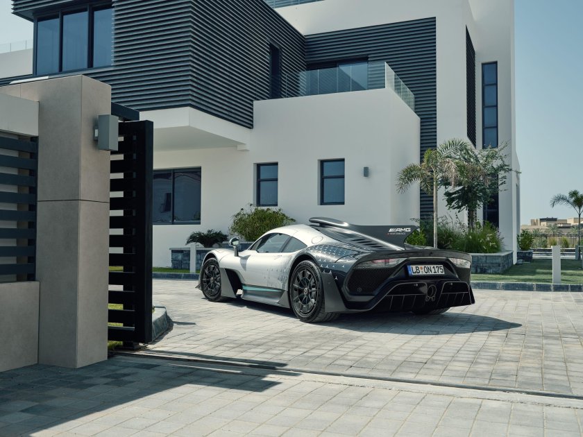Мерседес AMG Project one 2022