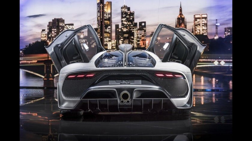 Гиперкар Mercedes-AMG one