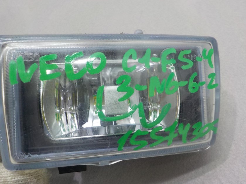 Ивеко фара 504052353