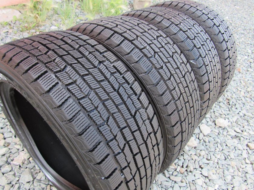 Goodyear Ice Navi Zea