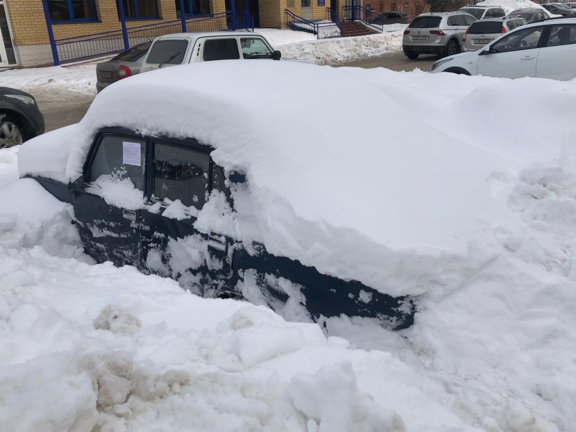 Машина долго стоит