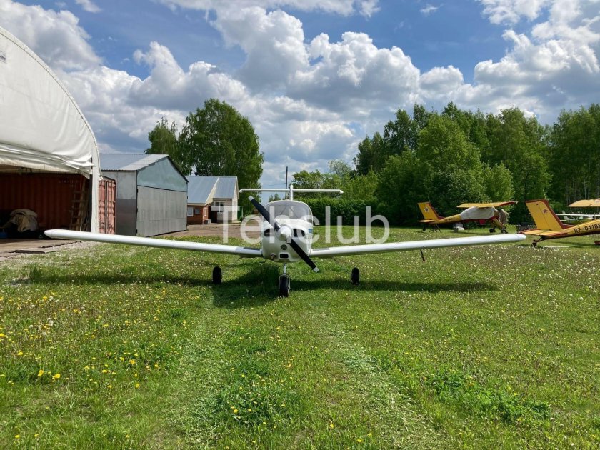 Piper pa-38 Tomahawk