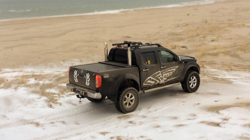 Ниссан Навара 2007