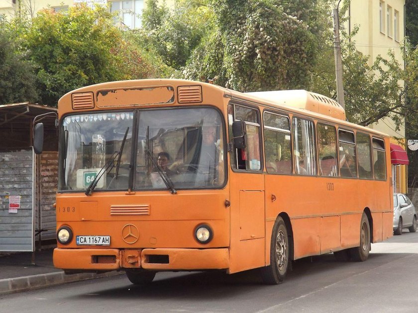 Mercedes-Benz o305 е708еа