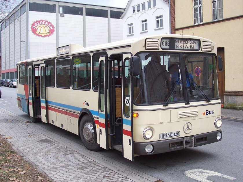 Mercedes-Benz o307