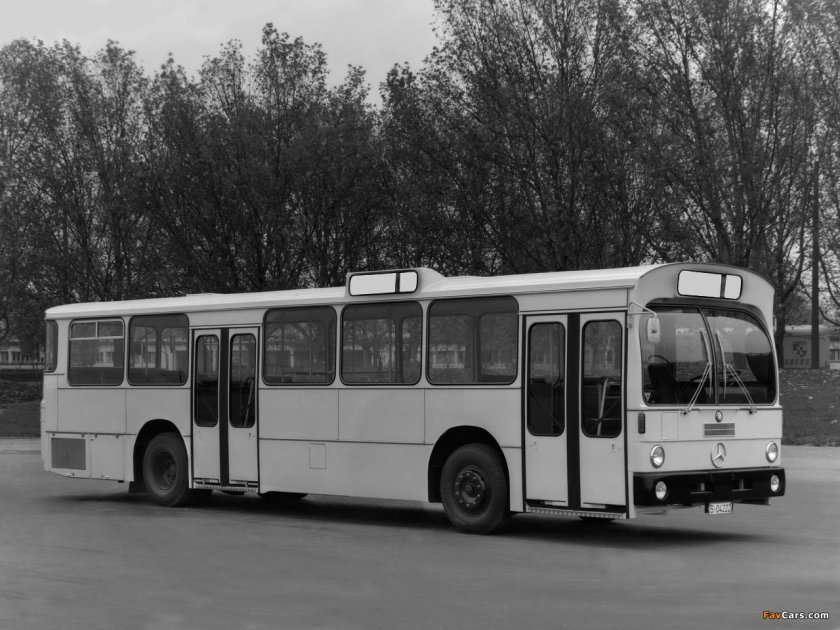 Мерседес 0305