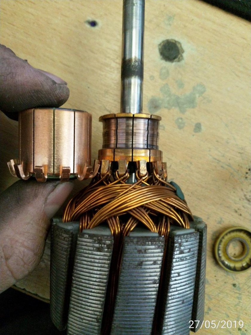 Коллектор мотора печки ВАЗ