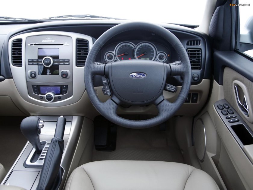 Форд Эскейп 2008 салон