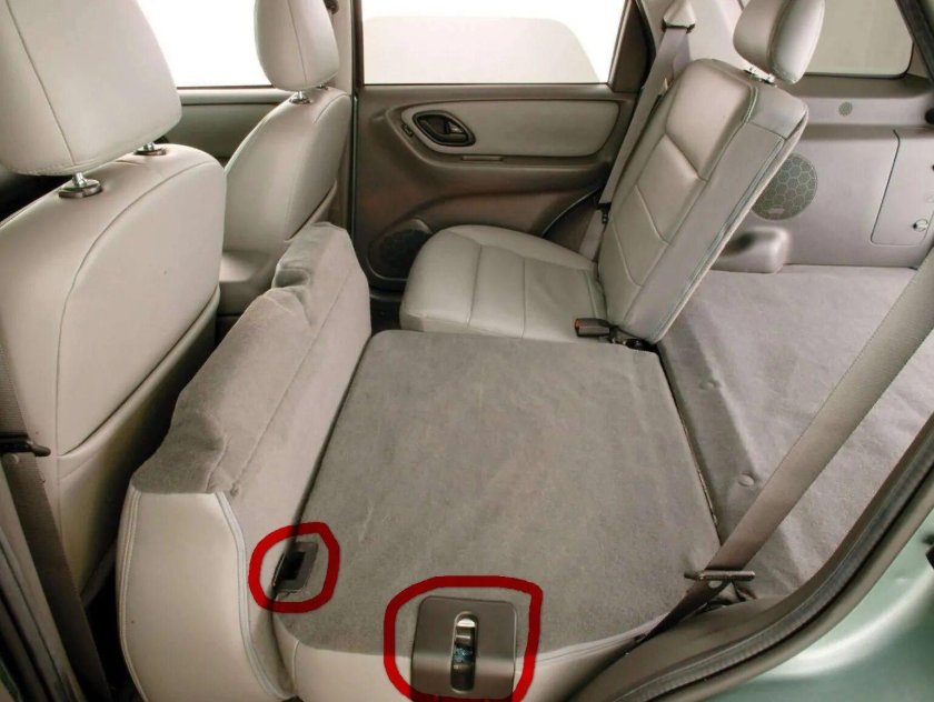 Ford Escape 2004 салон