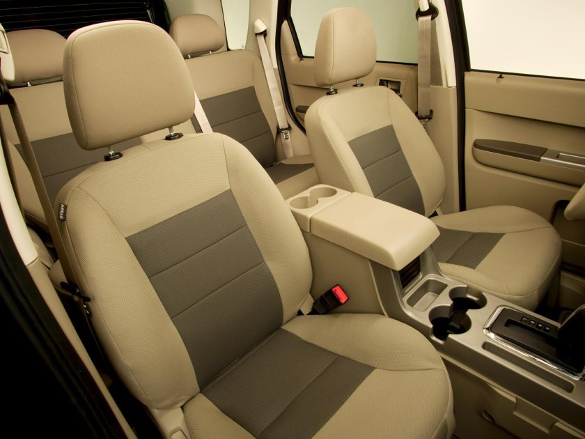 Ford Escape 2008 салон