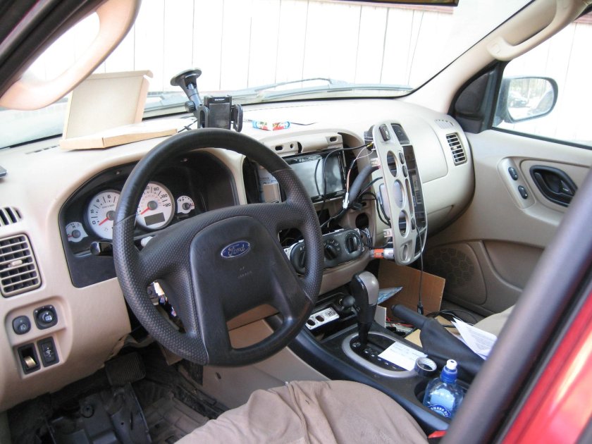 Форд Эскейп 2005 салон