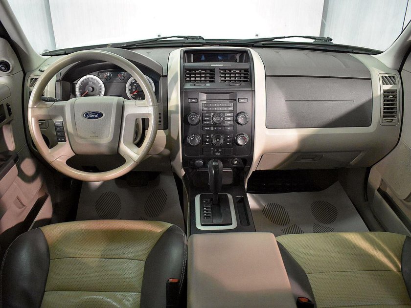 Форд Эскейп 2 салон