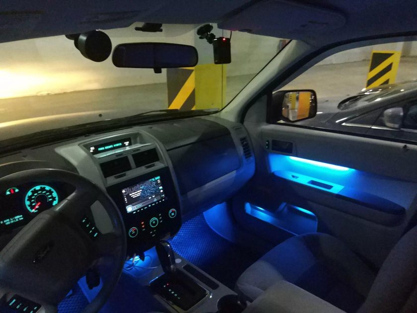 Форд Эскейп 2008 салон