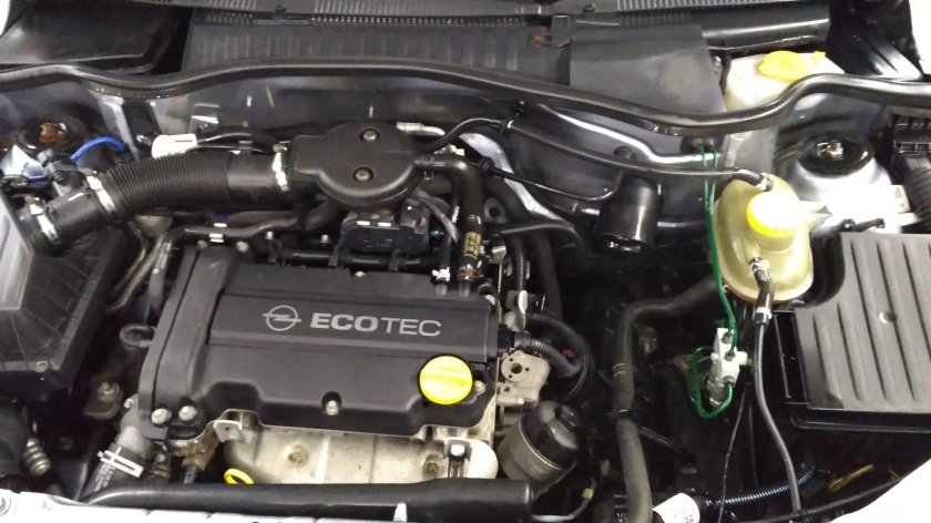Opel Corsa d под капотом 1.2