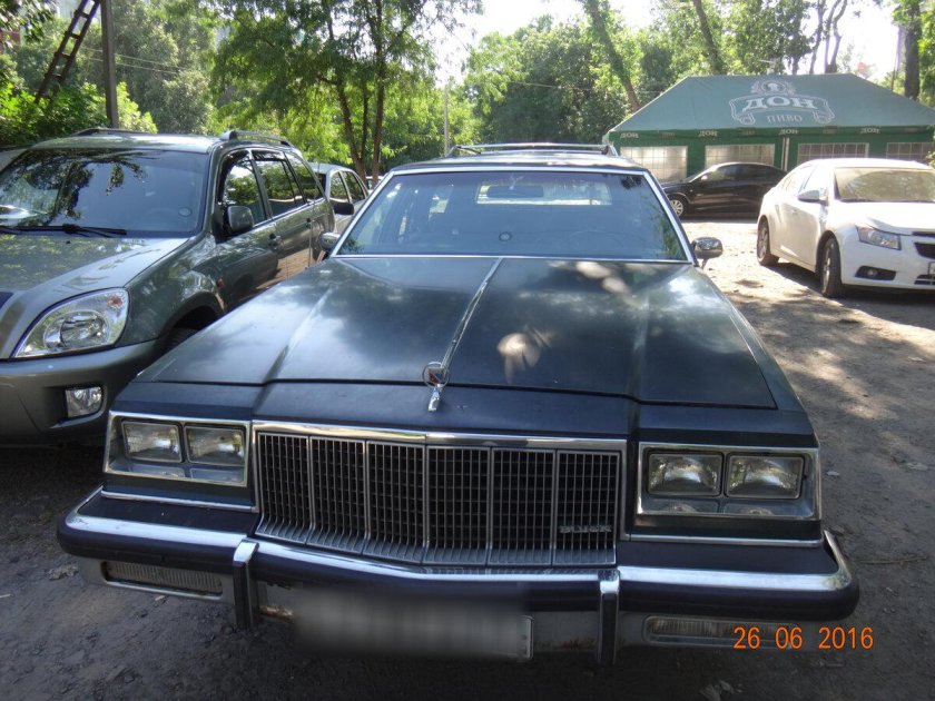 Buick Electra 1982