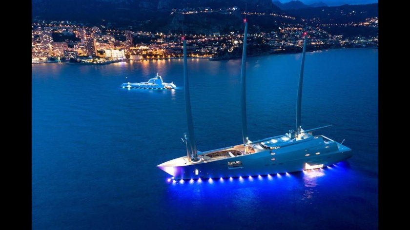 Яхта Андрея Мельниченко