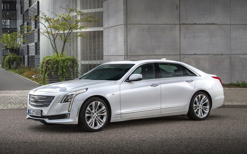 Cadillac ct6 белый