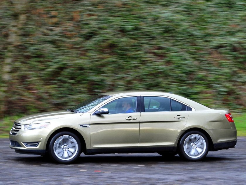 Ford Taurus 2012