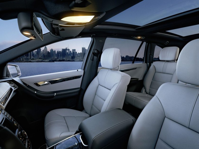 Mercedes Benz r350 салон