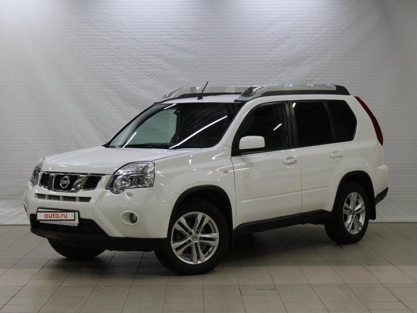 Suzuki Grand Vitara коричневый 2012