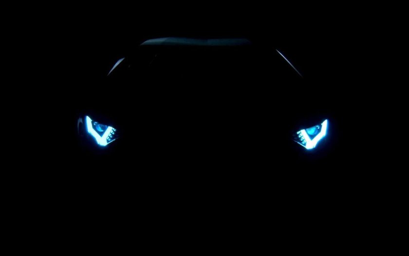 Фары Ламборгини Хуракан в темноте