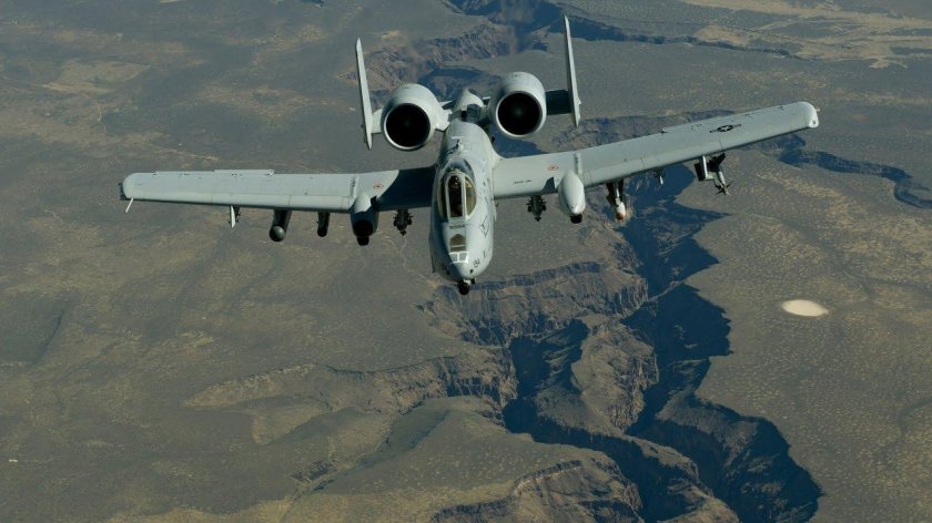 Штурмовик a-10c Thunderbolt II