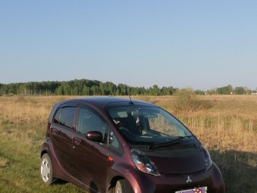 Митсубиси ай 2007