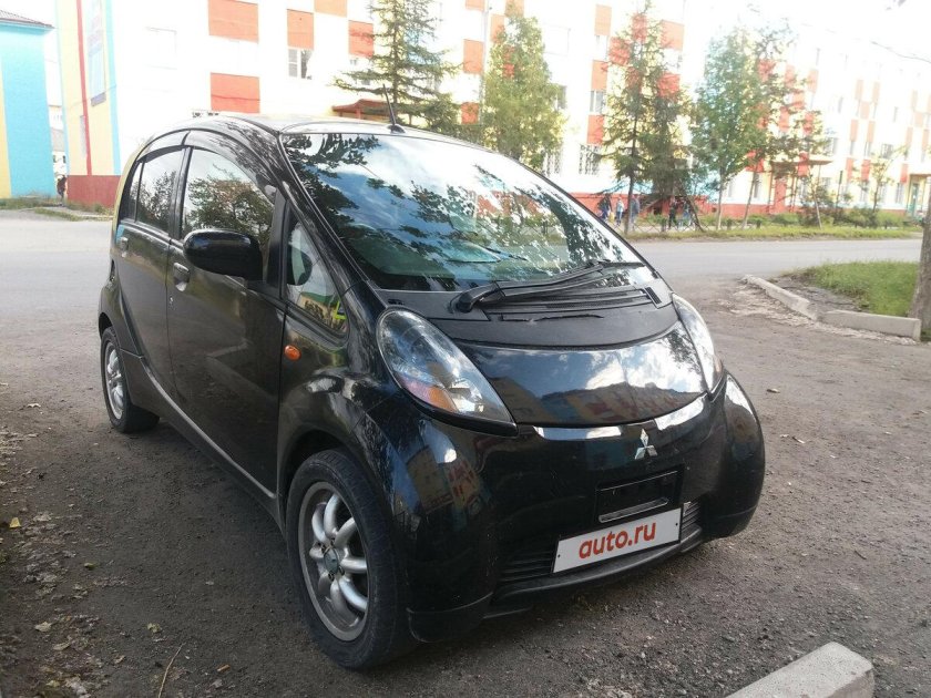 Mitsubishi i 0.7