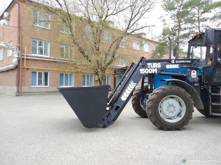 Фронтальный погрузчик Turs-1500