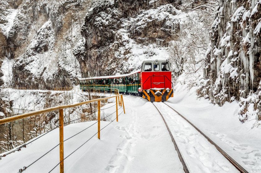Адыгея Гуамское ущелье паровозик
