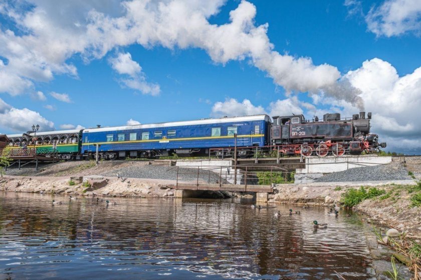 Рускеальский экспресс открытый вагон