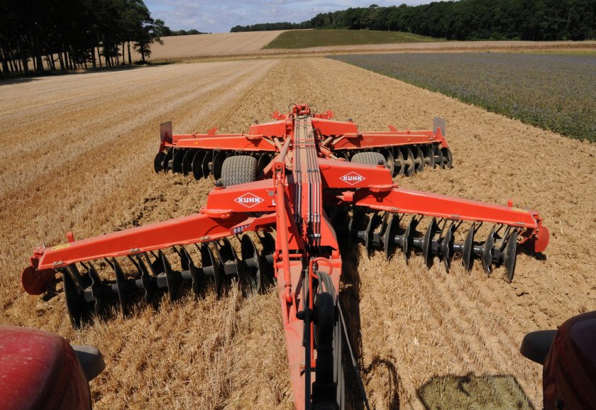 Дисковая борона Kuhn