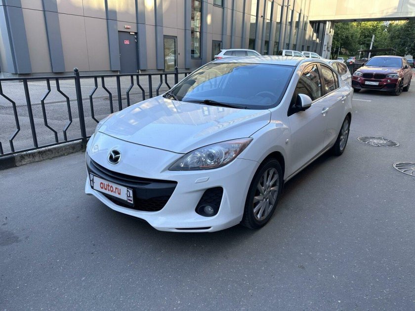 Мазда 3 бл Рестайлинг