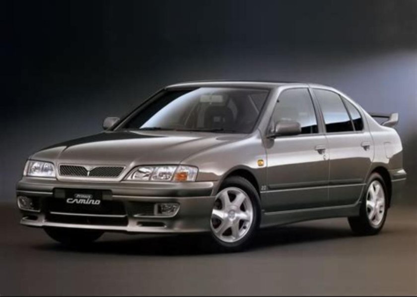 Nissan primera p11 седан